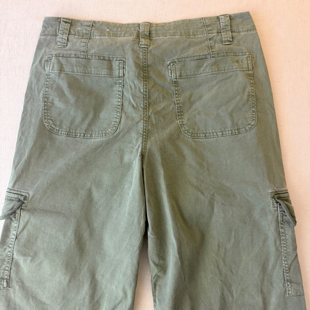 American Eagle Outfitters Olive Cargo Wide-Leg Trousers - Picture 13 of 13
